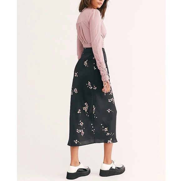 Free People Dresses & Skirts - Free People Normani High Rise Satin Midi Skirt